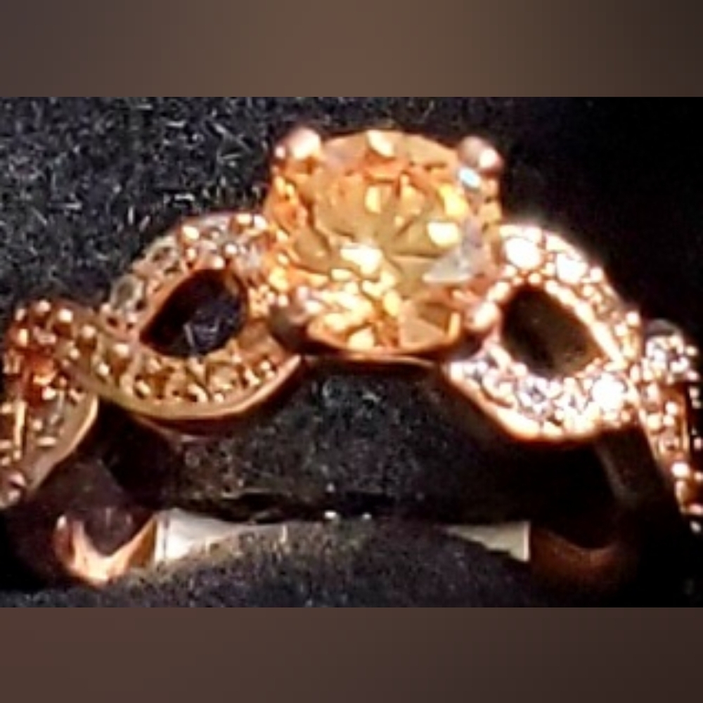 New R.G.F.   1.5 ROSE GOLD CHAMPAGNE RING - Picture 3 of 4